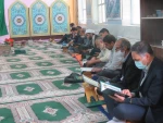 قرائت کل قران مجید در یک روز توسط کارکنان و اساتید دانشگاه فنی و حرفه ای پسران شهرکرد 2