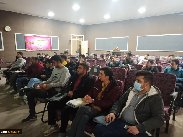 برگزاری کارگاه مقاله نویسی در آموزشکده فنی و حرفه ای پسران شهرکرد 7