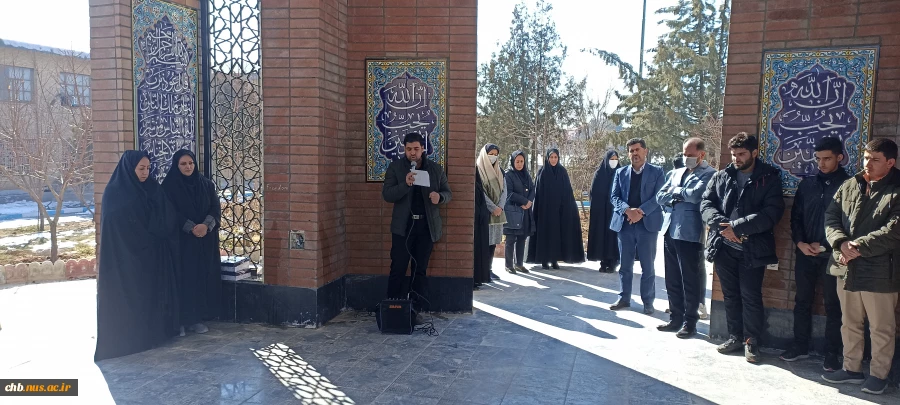 حضور ریاست دانشگاه فنی و حرفه ای استان به همراه روسای آموزشکده های استان ، جمعی از کارکنان ، اساتید و دانشجویان عزیز در مراسم دومین سالگرد شهادت حاج قاسم سلیمانی در مصلی بزرگ امام خمینی ره شهرکرد  5