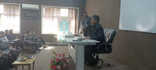 برگزاری جلسه معارفه دانشجویان آموزشکده فنی و حرفه ای پسران شهرکرد با حضور ریاست دانشگاه فنی و حرفه ای استان چهار محال و بختیاری  2