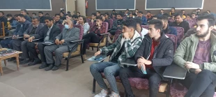 برگزاری جلسه معارفه دانشجویان آموزشکده فنی و حرفه ای پسران شهرکرد با حضور ریاست دانشگاه فنی و حرفه ای استان چهار محال و بختیاری  5