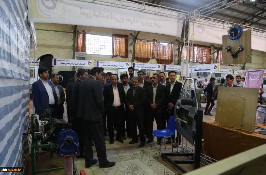 ششمین نمایشگاه دست ساخته های دانشجویان و اساتید آموزشکده های استان چهارمحال و بختیاری گشایش یافت  2