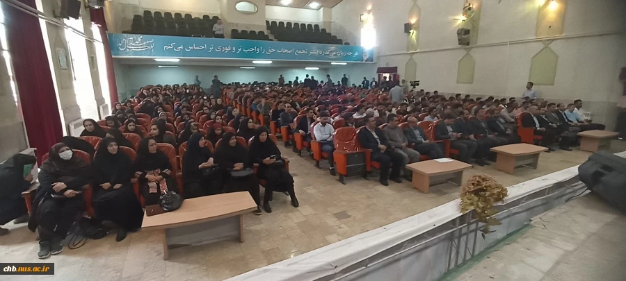 ششمین نمایشگاه دست ساخته های دانشجویان و اساتید آموزشکده های استان چهارمحال و بختیاری گشایش یافت  5