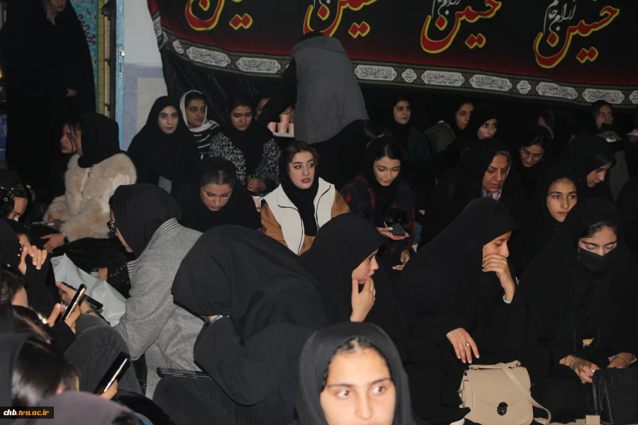 حضور سردار اکبری ، فرمانده سپاه حضرت قمربنی‌هاشم (ع) چهارمحال و بختیاری

 در مراسم عزاداری  ایام فاطمیه؛ شهادت حضرت زهرا(س) و کنگره شهدای دانشجوی استان چهار محال و بختیاری  5