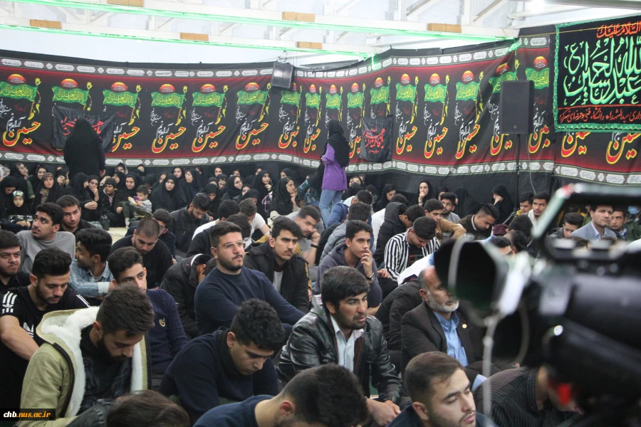 حضور سردار اکبری ، فرمانده سپاه حضرت قمربنی‌هاشم (ع) چهارمحال و بختیاری

 در مراسم عزاداری  ایام فاطمیه؛ شهادت حضرت زهرا(س) و کنگره شهدای دانشجوی استان چهار محال و بختیاری  9