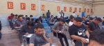 بازدید مهندس مومنی و هیئت همراه از روند برگزاری امتحانات پایان ترم از دانشکده فنی و حرفه‌ای  پسران شهرکرد 5