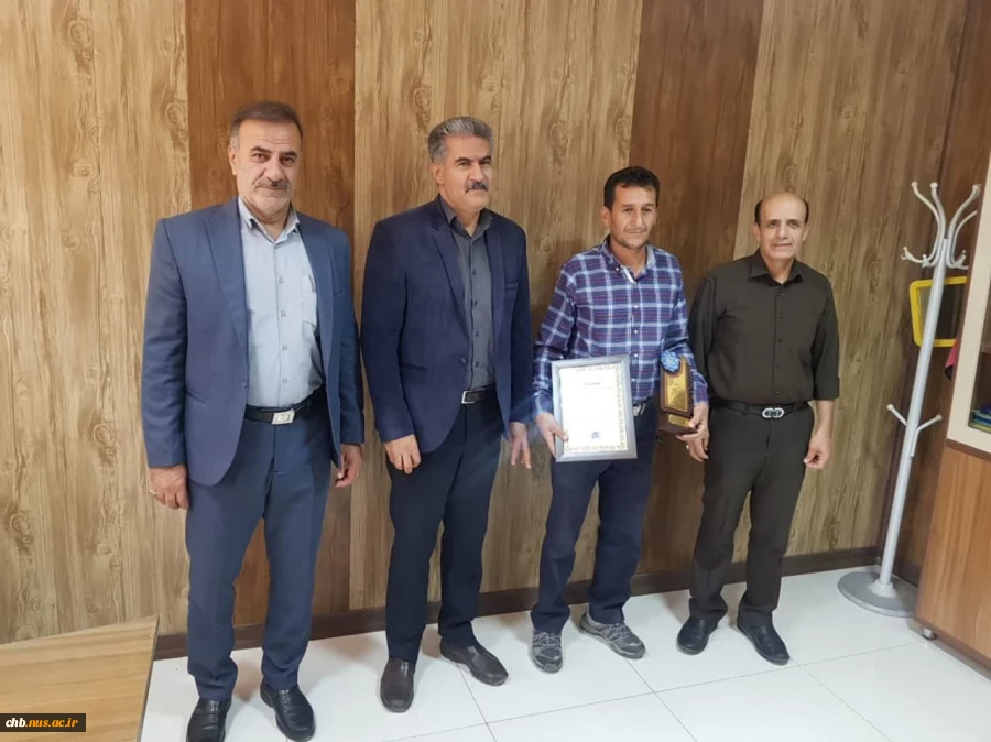 به مناسبت هفته تربیت بدنی از مسئول تربیت بدنی آموزشکده ملی مهارت پسران شهرکرد تقدیر شد 5